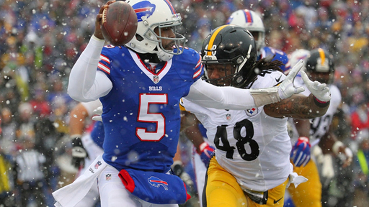 Ryan sticks with QB Taylor; focuses on Bills facing Browns